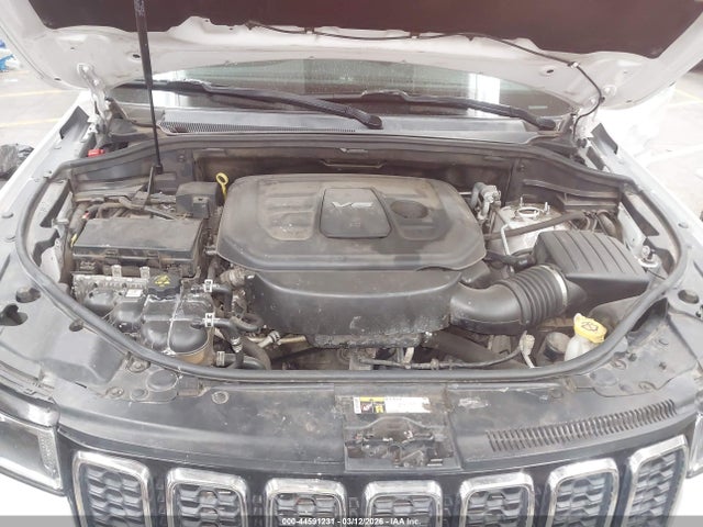 2017 JEEP GRAND CHEROKEE 1C4RJEAG0HC819890 Photo 9