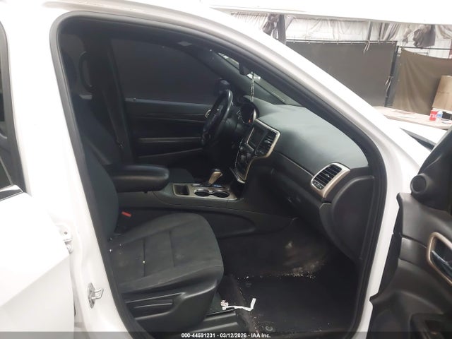 2017 JEEP GRAND CHEROKEE 1C4RJEAG0HC819890 Photo 4