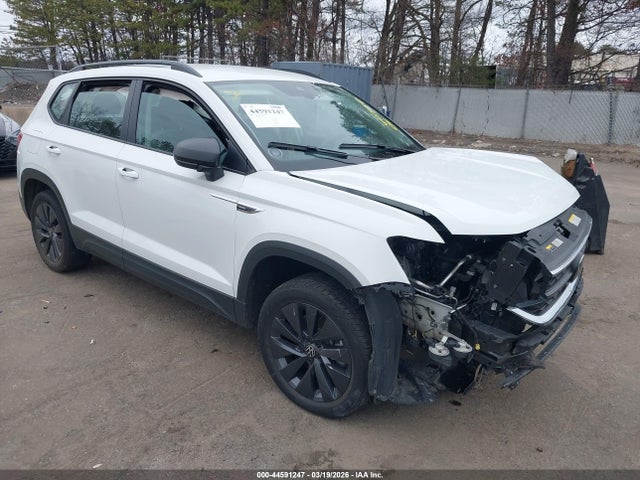 2024 Volkswagen Taos 1.5t S მანქანა იყიდება აუქციონზე, vin: 3VV5X7B29RM077387, აუქციონის ნომერი: 44591247