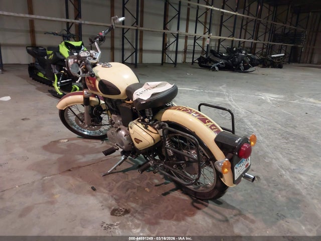 ME3FSV279HK501103 Royal Enfield Motors Bullet