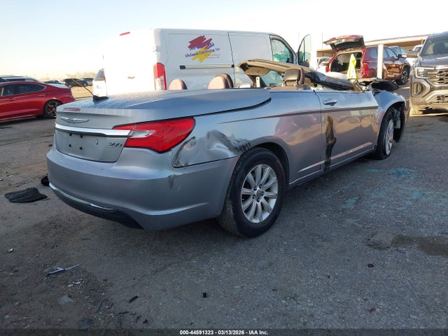 Aukcja sprzedaży 2014 Chrysler 200 Touring, vin: 1C3BCBEBXEN150685, numer aukcji: 44591323