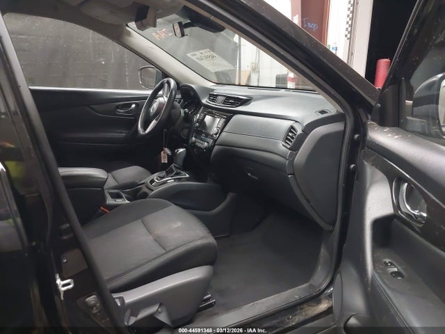 KNMAT2MV3KP519373 Nissan ROGUE SV