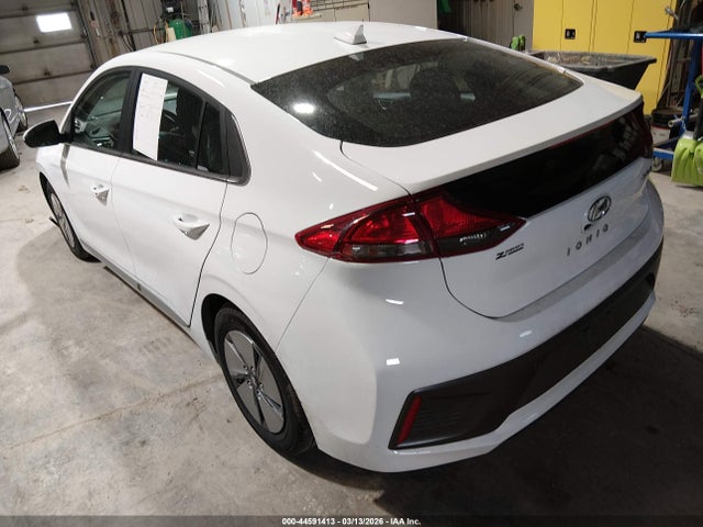 2022 HYUNDAI IONIQ HYBRID KMHC75LC1NU274167 Photo 2