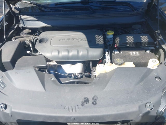 2019 Jeep Cherokee Latitude 4x4 მანქანა იყიდება აუქციონზე, vin: 1C4PJMCB1KD372443, აუქციონის ნომერი: 44591430