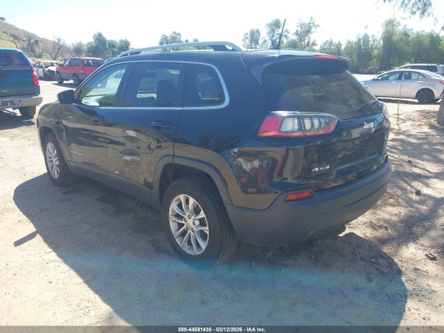 2019 Jeep Cherokee Latitude 4x4 მანქანა იყიდება აუქციონზე, vin: 1C4PJMCB1KD372443, აუქციონის ნომერი: 44591430
