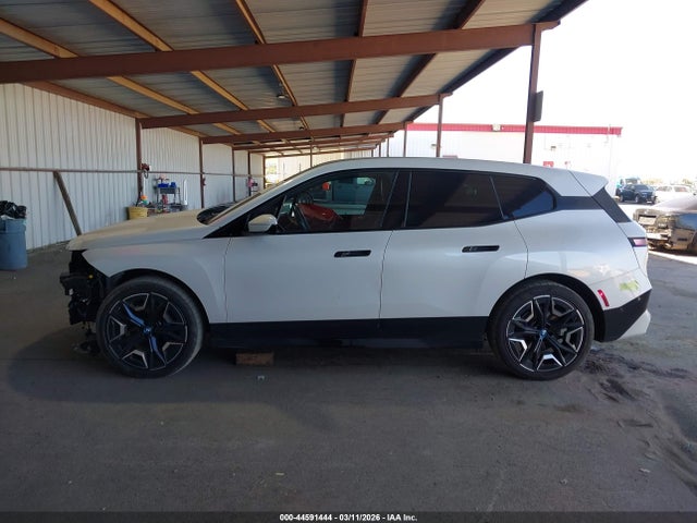 BMW Ix Xdrive50 2024 WB523CF08RCN46755 Image 15