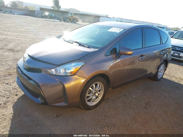 JTDZN3EU4GJ042746 Toyota Prius V Two