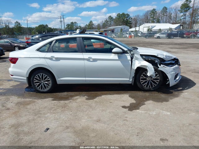 3VWCB7BU7KM245746 Volkswagen Jetta 1.4t R-line/1.4t S/1.4t Se