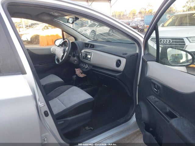 JTDKTUD33ED574927 Toyota Yaris Le (tmc/cbu Plant)