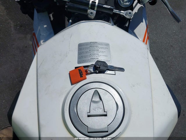 KTM 1190 Rc8 2015 VBKVR9407FM923876 Image 11