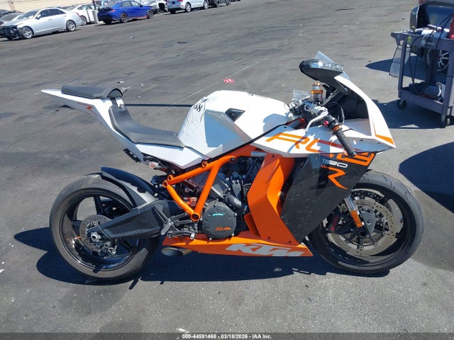 KTM 1190 Rc8 2015 VBKVR9407FM923876 Image 8