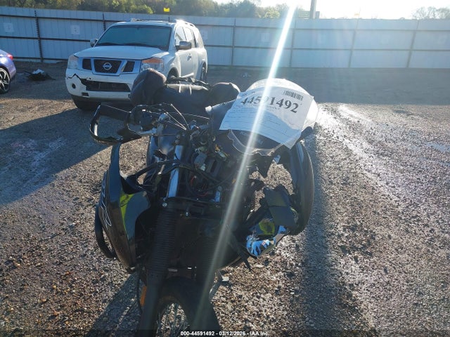 Kawasaki Kl650 E 2018 JKAKLEE17JDA94366 Image 5