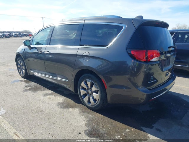 Продаж на аукціоні авто 2018 Chrysler Pacifica Hybrid Limited, vin: 2C4RC1N78JR164288, номер лоту: 44591498