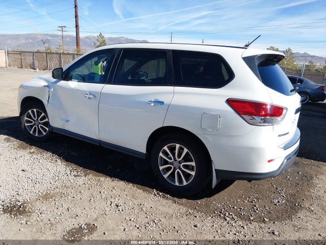 5N1AR2MN2FC626809 Nissan Pathfinder S