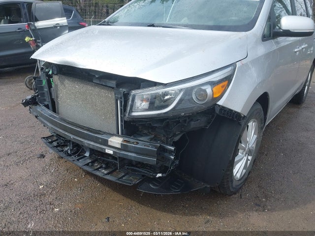 Продажа на аукционе авто 2016 Kia Sedona Lx, vin: KNDMB5C11G6136643, номер лота: 44591525