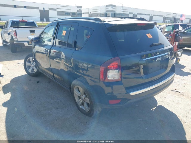44591532 :رقم المزاد ، 1C4NJCEA3FD171638 vin ، 2015 Jeep Compass High Altitude Edition مزاد بيع