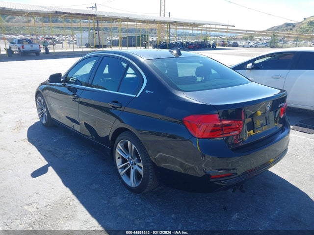 44591543 :رقم المزاد ، WBA8E1C57JA167644 vin ، 2018 Bmw 330e Iperformance مزاد بيع