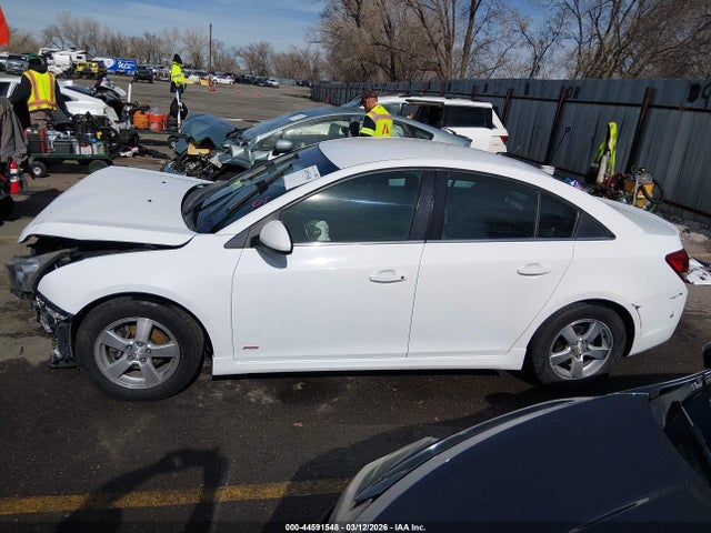 1G1PD5SB3E7319284 Chevrolet Cruze 1lt Manual