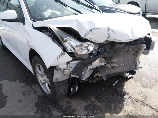 1G1PD5SB3E7319284 Chevrolet Cruze 1lt Manual
