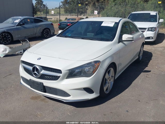 Mercedes-Benz CLA 250 2017 WDDSJ4EB2HN456299 Image 2