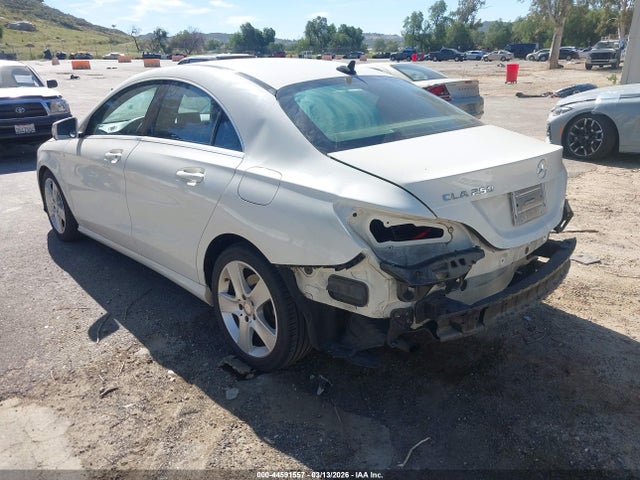 Mercedes-Benz CLA 250 2017 WDDSJ4EB2HN456299 Image 3