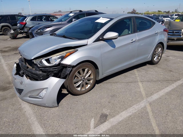 Hyundai ELANTRA SE 2014 5NPDH4AEXEH524326 Image 2
