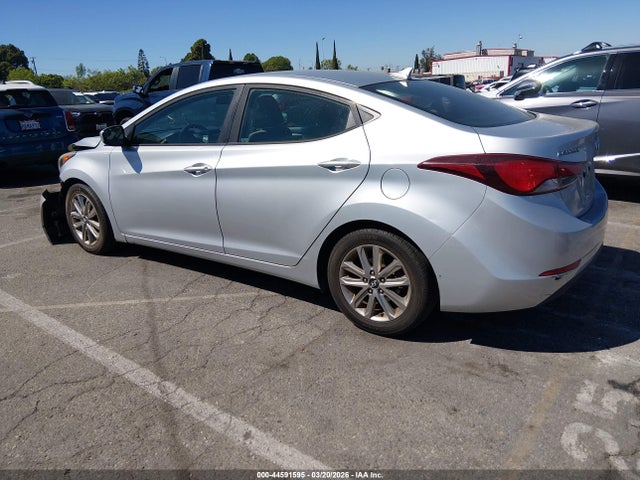 Hyundai ELANTRA SE 2014 5NPDH4AEXEH524326 Image 3