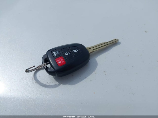 Toyota COROLLA LE 2017 5YFBURHE7HP604941 Image 11