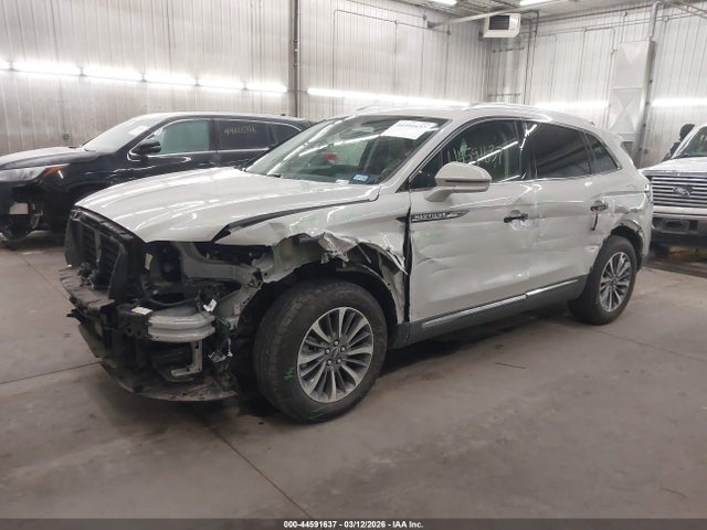 2022 LINCOLN NAUTILUS 2LMPJ6J98NBL00869 Photo 1