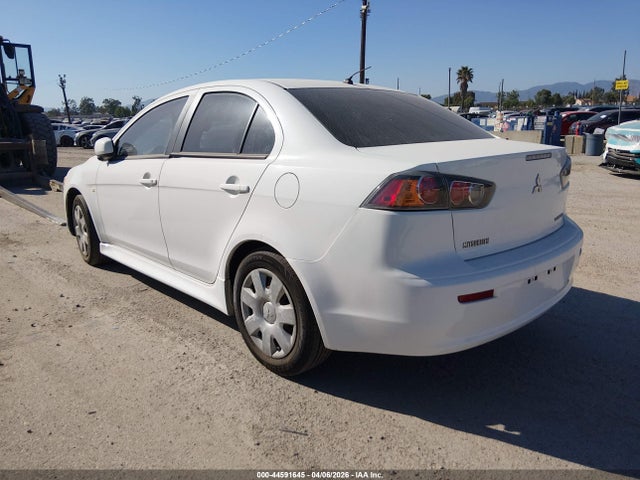2011 MITSUBISHI LANCER JA32U2FU4BU042653 Photo 2