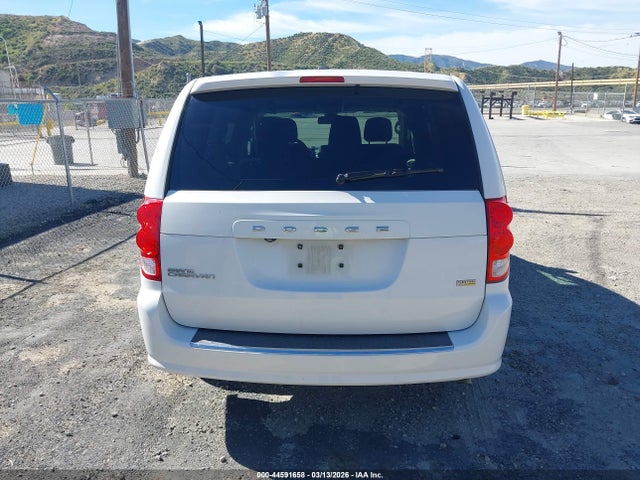 2C4RDGBG6JR296552 Dodge Grand Caravan Se