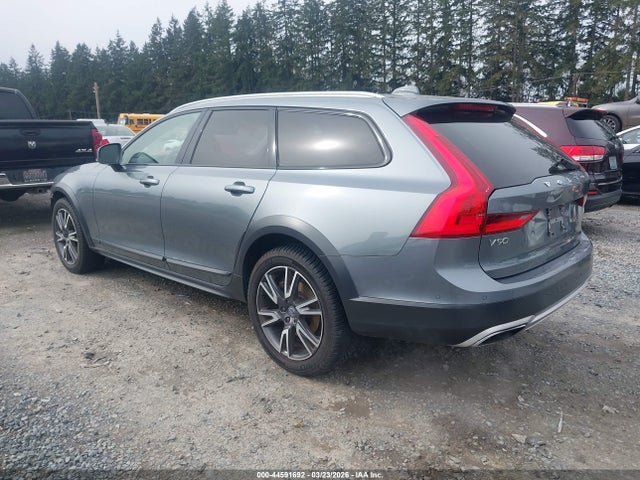 YV4A22NL5H1001581 Volvo V90 Cross Country T6