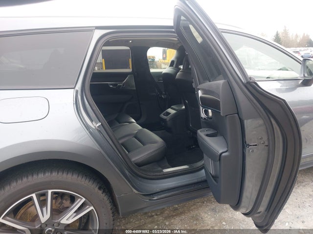 YV4A22NL5H1001581 Volvo V90 Cross Country T6