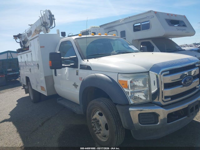Ford F-550 Chassis Xl 2015 1FDUF5GT5FEA42958 Image 12