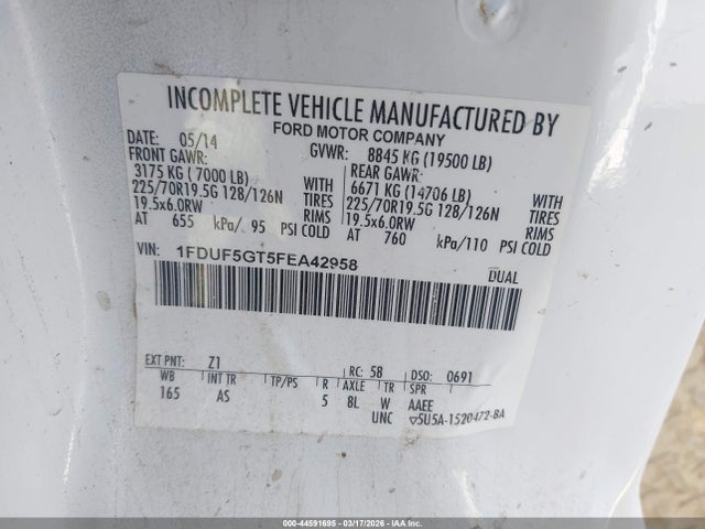 Ford F-550 Chassis Xl 2015 1FDUF5GT5FEA42958 Image 9