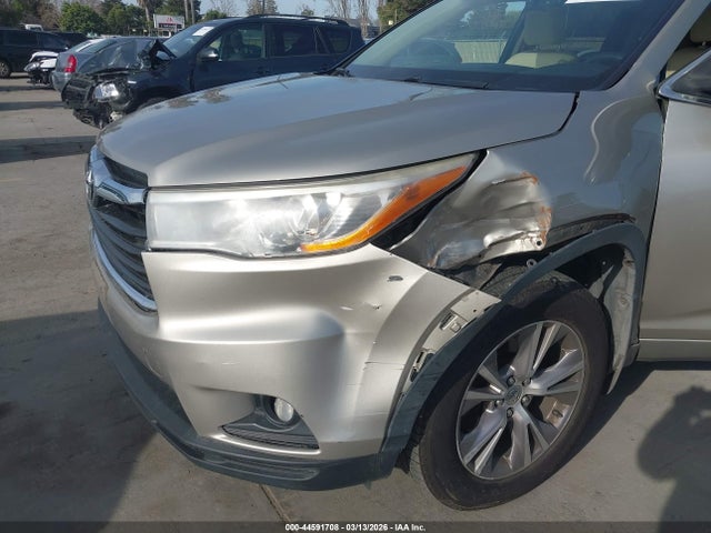 Toyota Highlander Xle V6 2014 5TDJKRFH9ES012801 Image 6