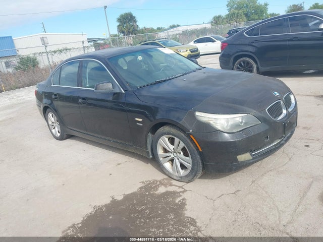 2010 BMW 528I wbanv1c54ac443947