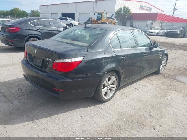 2010 BMW 528I wbanv1c54ac443947 Photo 3