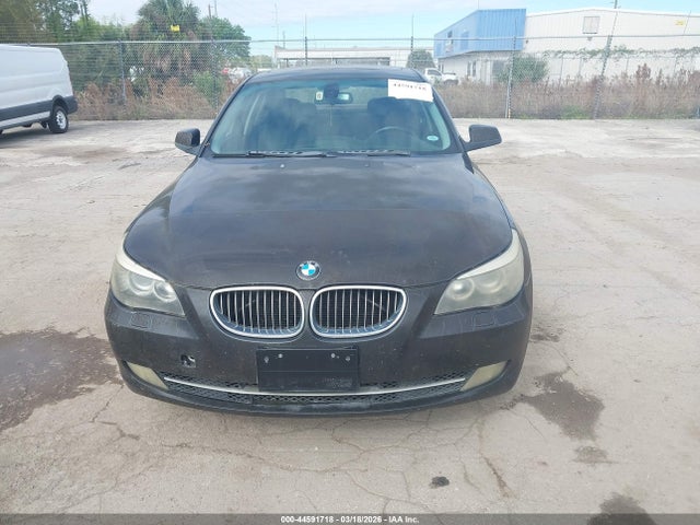 2010 BMW 528I wbanv1c54ac443947 Photo 5