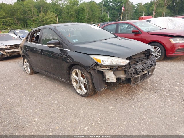 Ford Focus Titanium 2015 1FADP3J27FL310531 головне зображення