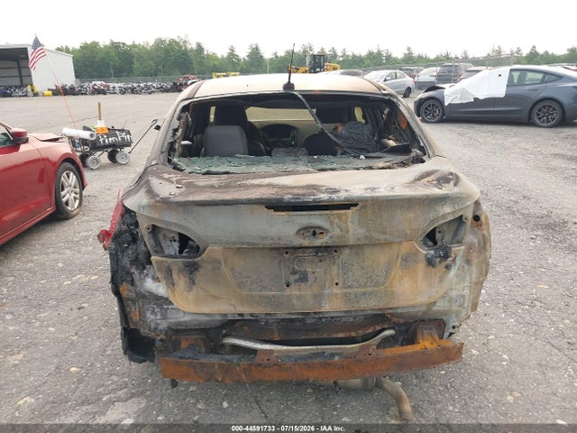 Ford Focus Titanium 2015 1FADP3J27FL310531 Image 14