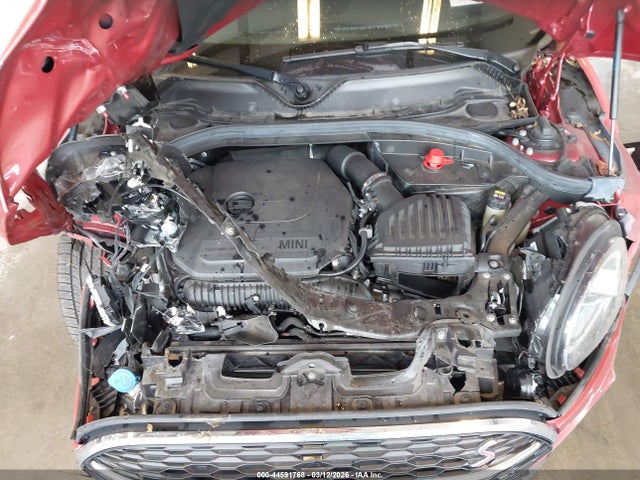 2020 MINI CLUBMAN WMWLV7C07L2M04759 Photo 9