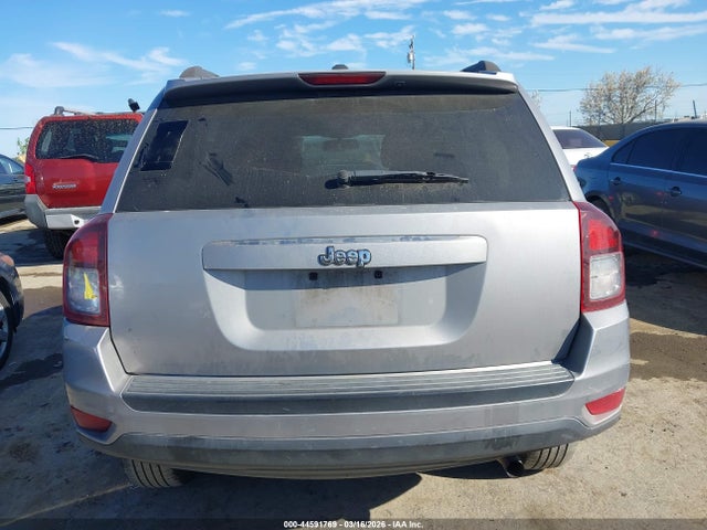 1C4NJCBA3GD675502 Jeep Compass Sport