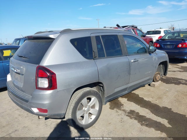 1C4NJCBA3GD675502 Jeep Compass Sport