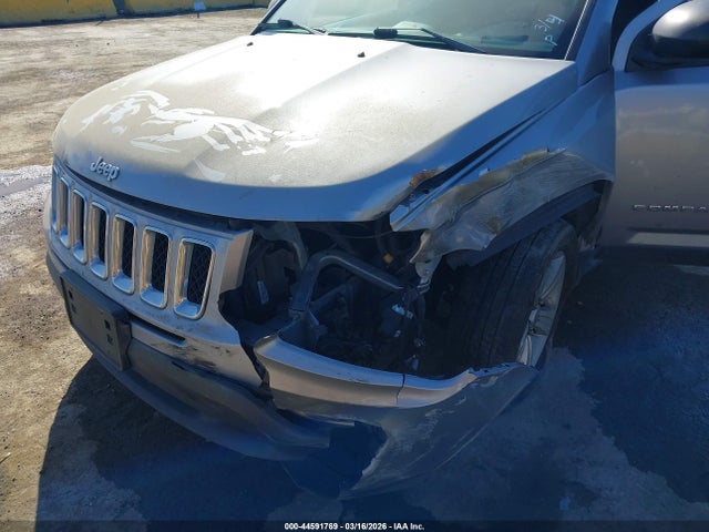 1C4NJCBA3GD675502 Jeep Compass Sport