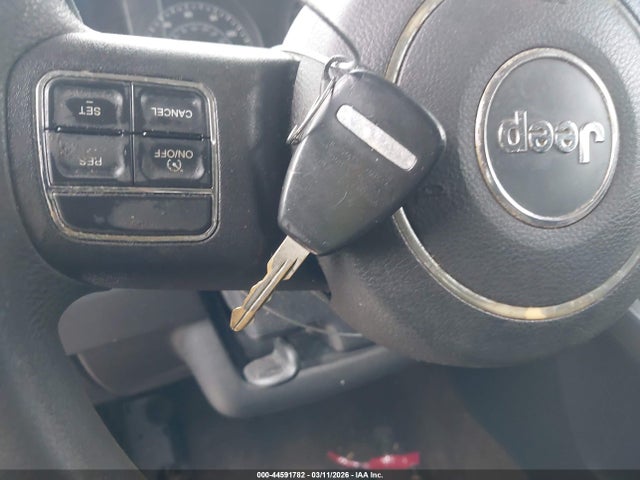 Jeep Patriot Altitude 2014 1C4NJPBA5ED853544 Image 11