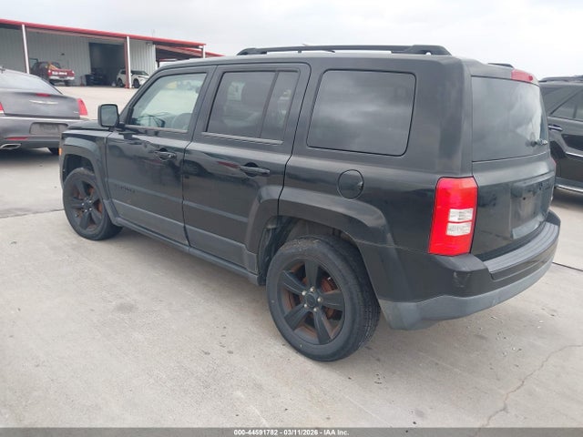 Jeep Patriot Altitude 2014 1C4NJPBA5ED853544 Image 3