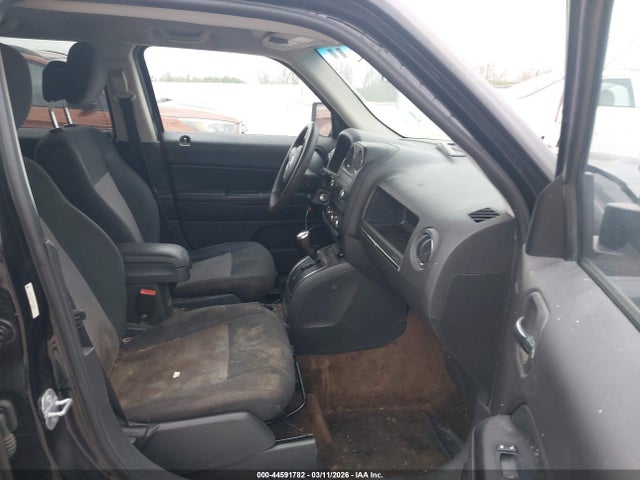 Jeep Patriot Altitude 2014 1C4NJPBA5ED853544 Image 5