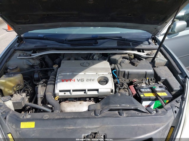 44591793 :رقم المزاد ، JTHBF30G620086213 vin ، 2002 Lexus Es 300 مزاد بيع