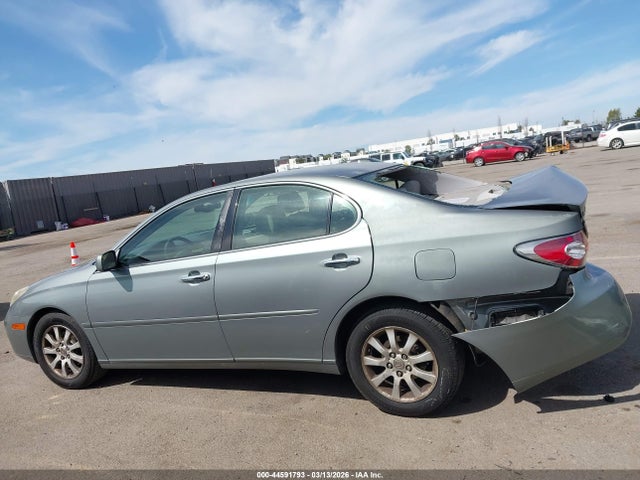 44591793 :رقم المزاد ، JTHBF30G620086213 vin ، 2002 Lexus Es 300 مزاد بيع